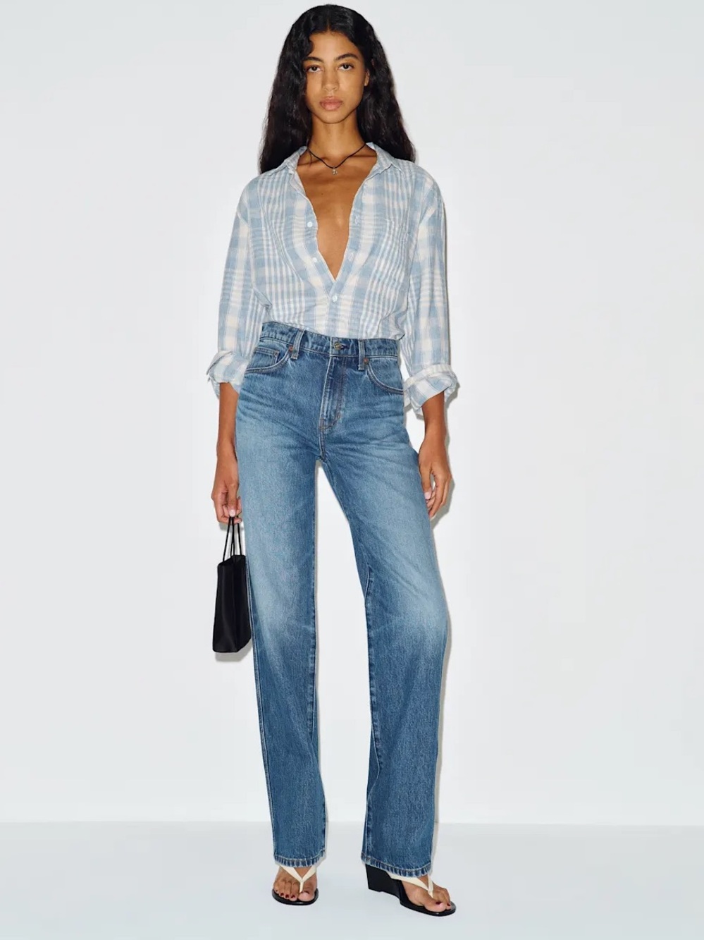Reformation Val 90s Mid Rise Straight Jeans Size 29. Color: Salerno